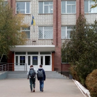 У ролі вчителів - прибиральниці і сторожі: як працює єдина окупаційна школа в Новій Каховці