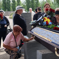 У Південноукраїнську попрощалися із 44-річним солдатом Романом Кліщенком