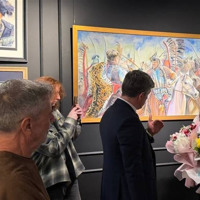 Акварель, що дихає світлом: у Дубаї відкрилася персональна виставка української художниці