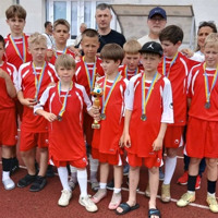 Футболісти з Південноукраїнська здобули бронзу чемпіонату області, а їхній голкіпер став найкращим