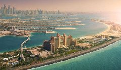 Тисячі туристів застрягли в Дубаї після закриття неба. Борги, паніка і квитки за величезні гроші