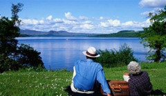 Вам за 60? Забудьте про санаторії. Куди їхати, щоб жити, а не доживати