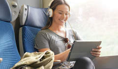 "Укрзалізниця" тестує Wi-Fi у поїздах, але він буде платний. Яка вартість за добу