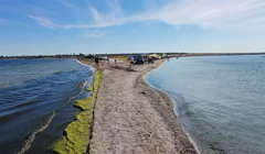 На Першій косі — перший літній аншлаг. Яка вода, пляж і правила відпочинку на Тилігулі у червні 2026