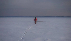 27 кілометрів по льоду. Двоє чоловіків з Бучі та Ірпеня перейшли Київське море і повернулися назад