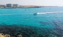 Путівник Айя-Напою: мис Греко, білий пісок і повільні місцеві