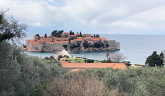 Віддалена робота на березі моря: в Чорногорії зроблять візи для фрілансерів