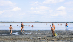 Місце, де народжуються грязі. Кого лікує Куяльницький лиман і хто лікує його
