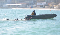 Трьох людей віднесло у море в Кирилівці: яка їхня доля 