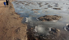 Море на Левом берегу в Мариуполе стало "пешеходным": какие могут быть причины