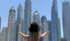 МcDonalds, гарматні залпи і безкоштовні ПЛР. Як українська сім’я провела 3 тижні в ОАЕ