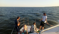 Де у Маріуполі покататись по морю? Атракцію оцінили гості з Прибалтики, Італії та Китаю