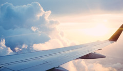 Чорна п’ятниця 2021: всі знижки від авіакомпаній на рейси з України