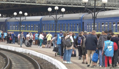 Хочу виїхати з Херсонщини. Куди звертатися?