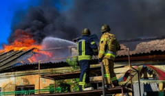 Про рятувальників, що працювали на Херсонщині, зняли фільм. Чого очікувати від «Форми вогню»?