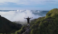 Український «блогер з села» Олександр піднявся на вулкан на Балі — ось його розповідь