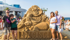 50 т піску, 3-метрові фігури і космос. В Одесі пройде фестиваль скульптур з піску