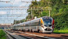 «Укрзалізниця» запроваджує динамічні ціни на квитки. Що зміниться з 25 квітня для подорожуючих