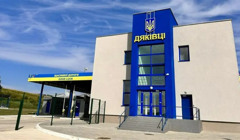 Пункт пропуску на кордоні з Румунією зупинив роботу через відсутність світла. Подробиці