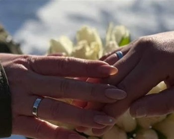 «Ми сказали “Так”. Без плаття і костюмів»: історія кохання, яке народилось на війні