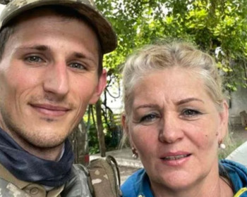 "Пам'ятник – це просто каменюка. Хотілося щось для душі". Мати звела церкву в честь загиблого сина