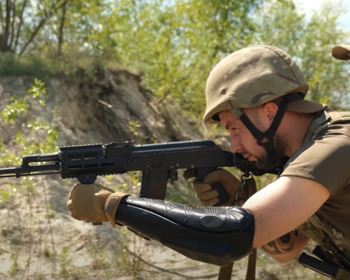Цих захисників не зупинили навіть важкі поранення. Воїни, які повернулися на службу з протезами