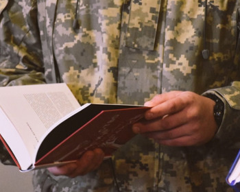 Книги про війну, спецслужби та силу духу від "Наш Формат"