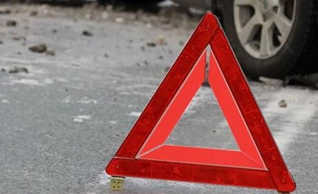 Субботним утром на мелитопольской трассе не смогли разминуться два авто