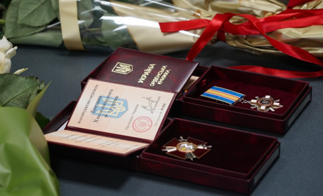 Герої не забуті. Матері загиблих захисників з Городоччини отримали посмертні нагороди своїх синів