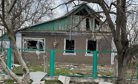 На Херсонщині армія рф атакувала критичну інфраструктуру та житлові будинки