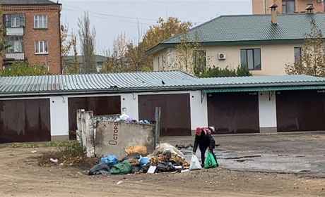 Земля громади – «своїм» людям