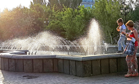 Они дополняют картину благоустройства. Фонтаны Бердянска
