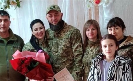 Кохання – це бути завжди разом: у День закоханих стали на рушник Олександр та Наталя
