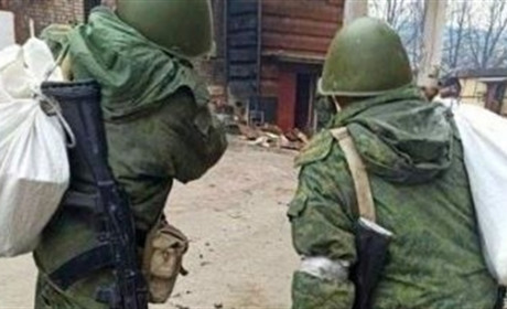 Під виглядом "гуманітарної допомоги" російські військові масово мародерять будинки на Скадовщині