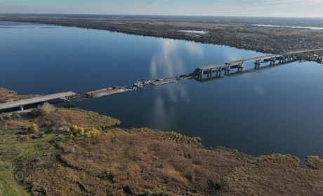 Дмитро Комаров презентує одразу дві частини документалки про Херсон