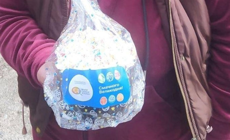 До Великодня мешканцям Вільхуватської громади передали 564 святкові паски від міжнародних партнерів