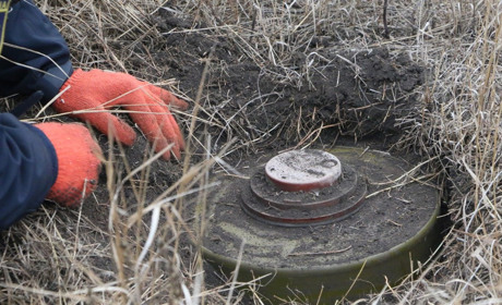 У Мар'їнському районі піротехніки продовжують знаходити вибухонебезпечні знахідки: ФОТО
