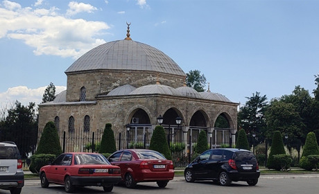 В Ізмаїлі відкрили виставку, яка запрошує на віртуальну прогулянку історичною набережною міста