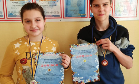 Талановиті учні Родинської музичної школи стали призерами міжнародного конкурсу