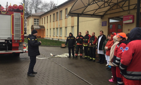 Володимирецькі рятувальники відпрацювали дії оперативного реагування в районній лікарні