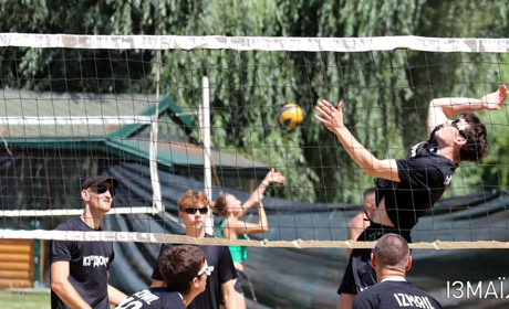 Волейболісти міста Ізмаїл провели турнір Парк-Volley-24 на Татару