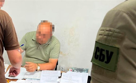 Депутата однієї із міськрад Сумщини підозрюють у розкраданні коштів, які виділяли на відбудову