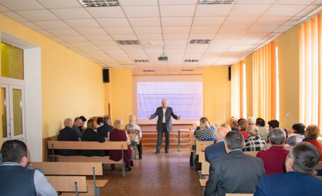 Директори шкіл області пройшли курси підвищення кваліфікації на базі жмеринських шкіл: про що йшлося