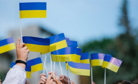 Майорить у кожному серці. Як із Днем Прапора вітали в Глухові та навколишніх селах (фото, відео)