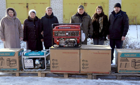 Ворожбянська громада отримала генератор від української громади з Азербайджану