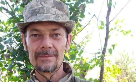 Жителі Цибулевого провели в останню путь загиблого військового Івана Власенка: яким був наш Герой