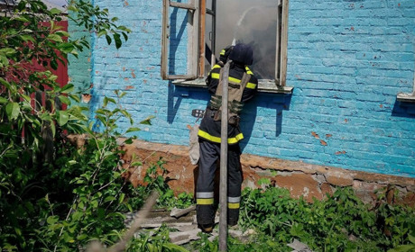 За добу російські військові пошкодили вісім житлових будинків на Глухівщині