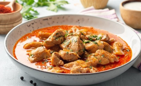 Рецепт дня: паприкаш з курки