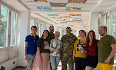 «Дивлюся, і хочеться жити»: враження від благодійної творчої акції «Малюнок надії»