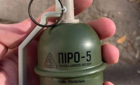 У руках жителя Сарненської громади вибухнула граната